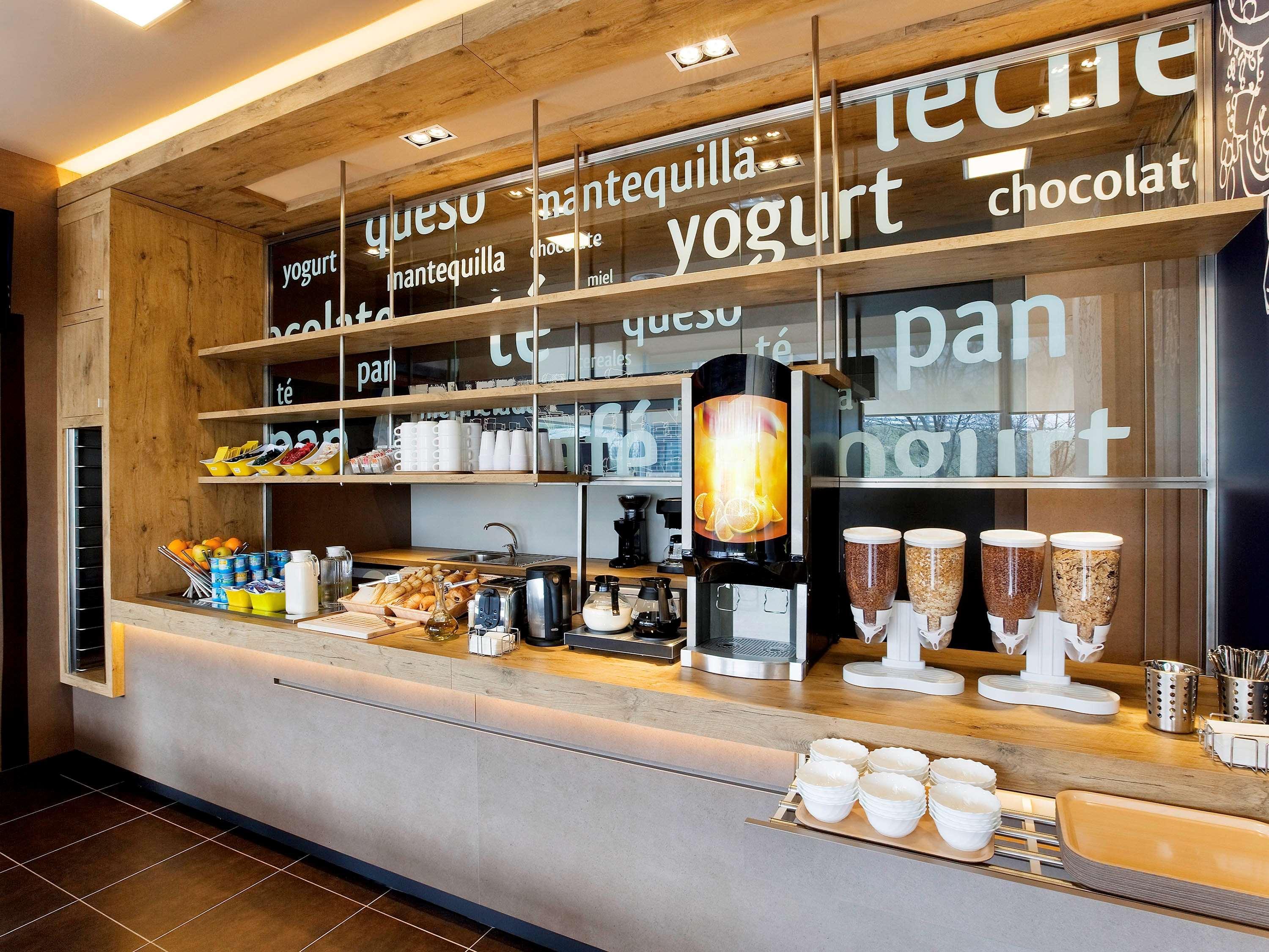 Ibis Budget Madrid Хетафе Экстерьер фото