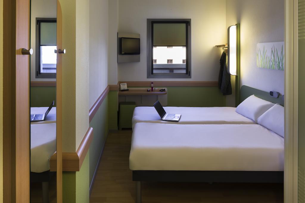 Ibis Budget Madrid Хетафе Экстерьер фото